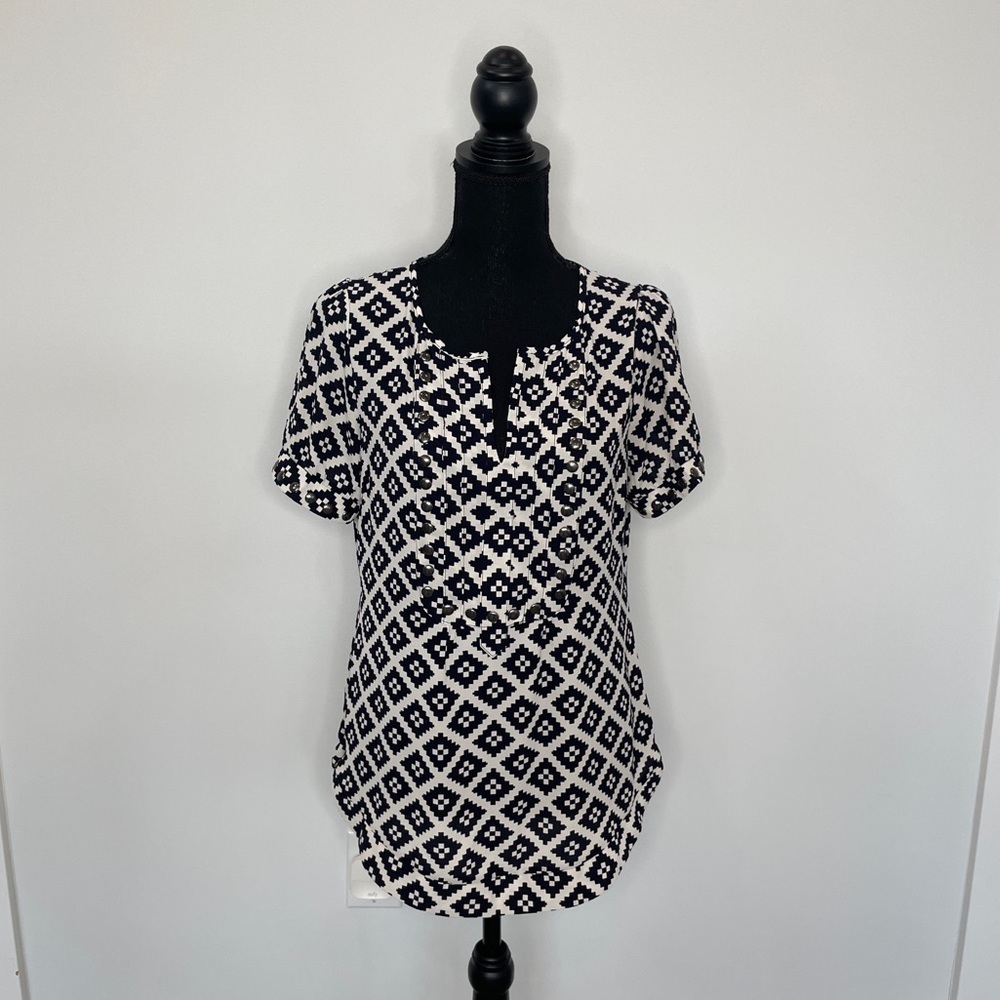 41 Hawthorn V-Neck Short Sleeve Blue and White Blouse